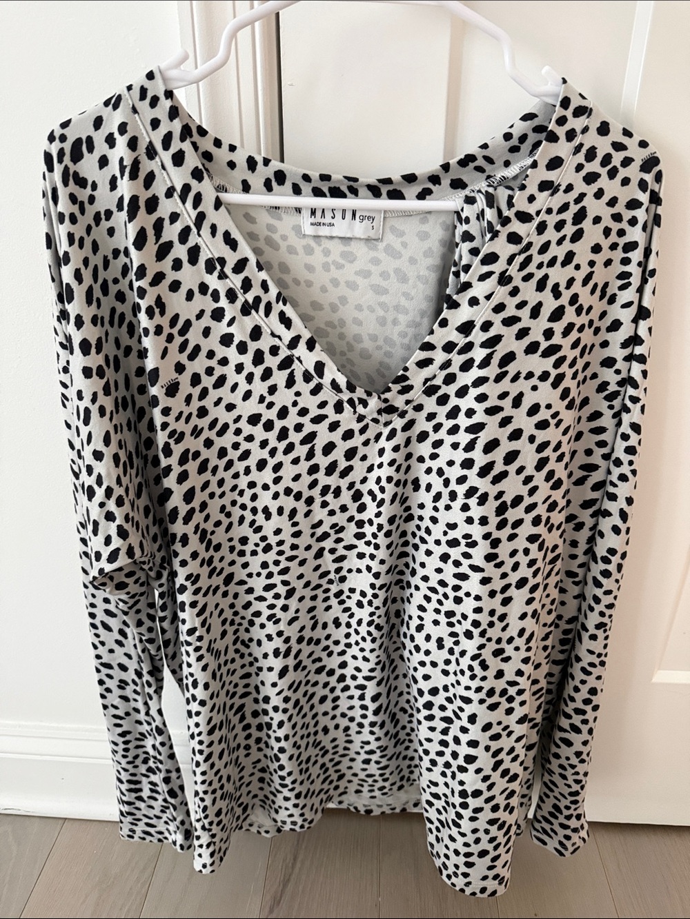 MASONgrey Women’s Black Spotted Pajama Set